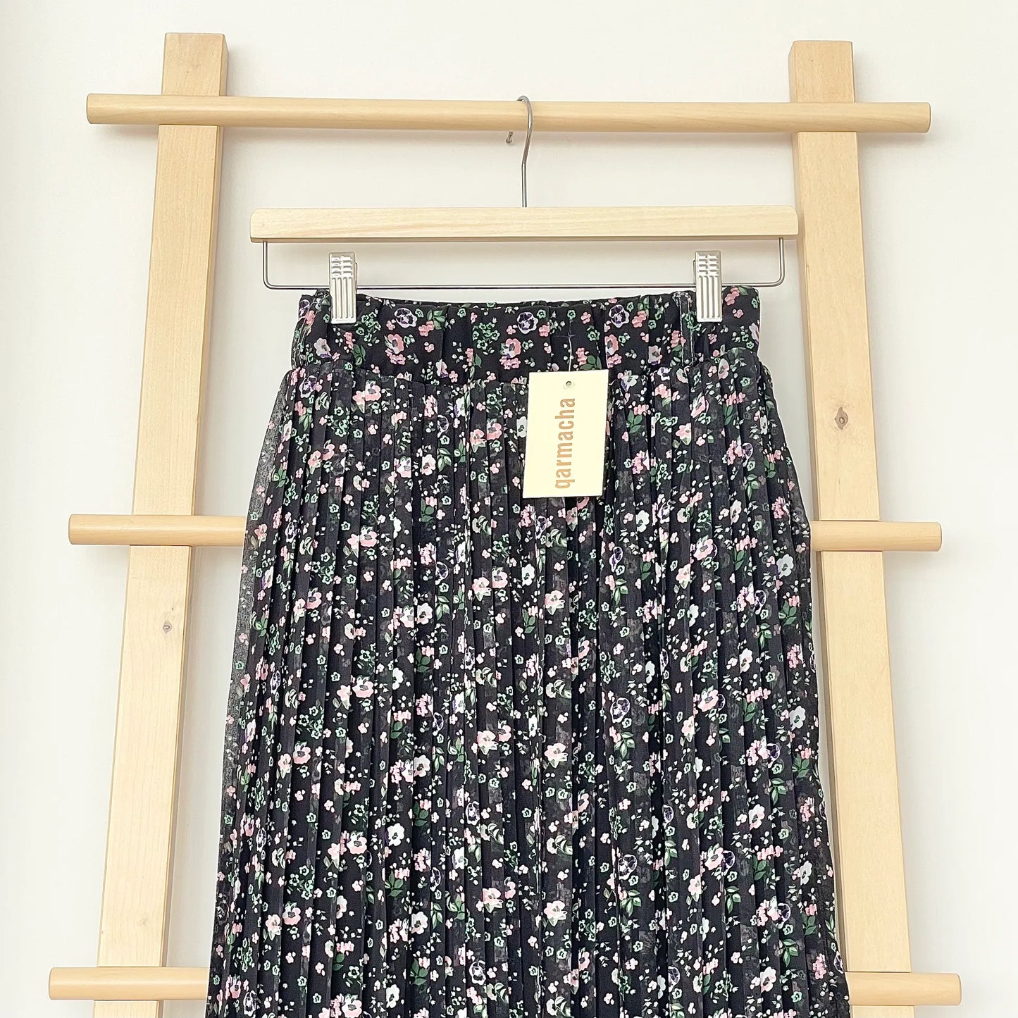 Small Floral Plise Chiffon Skirt