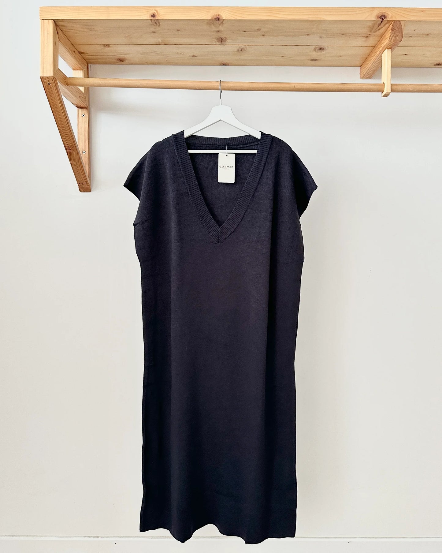 V-Neck Knit Vest