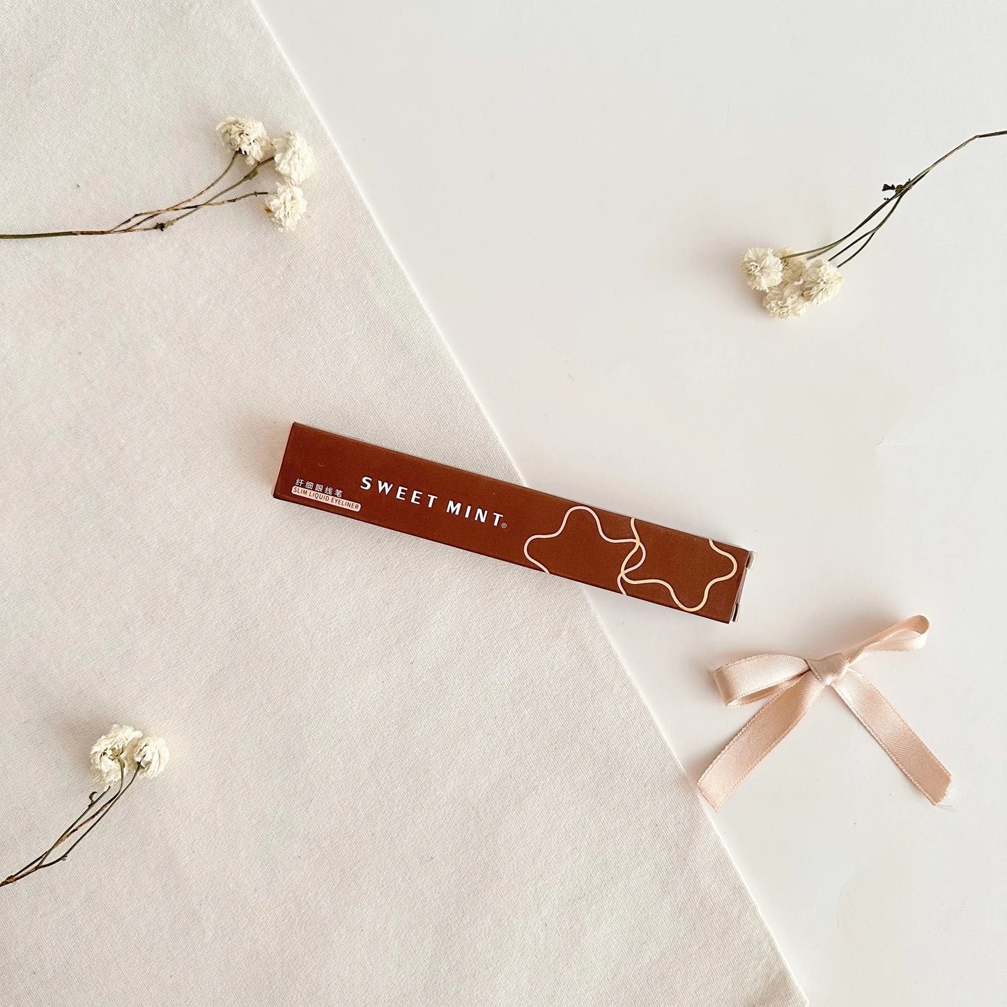 Sweet Mint Su Proof Eyeliner