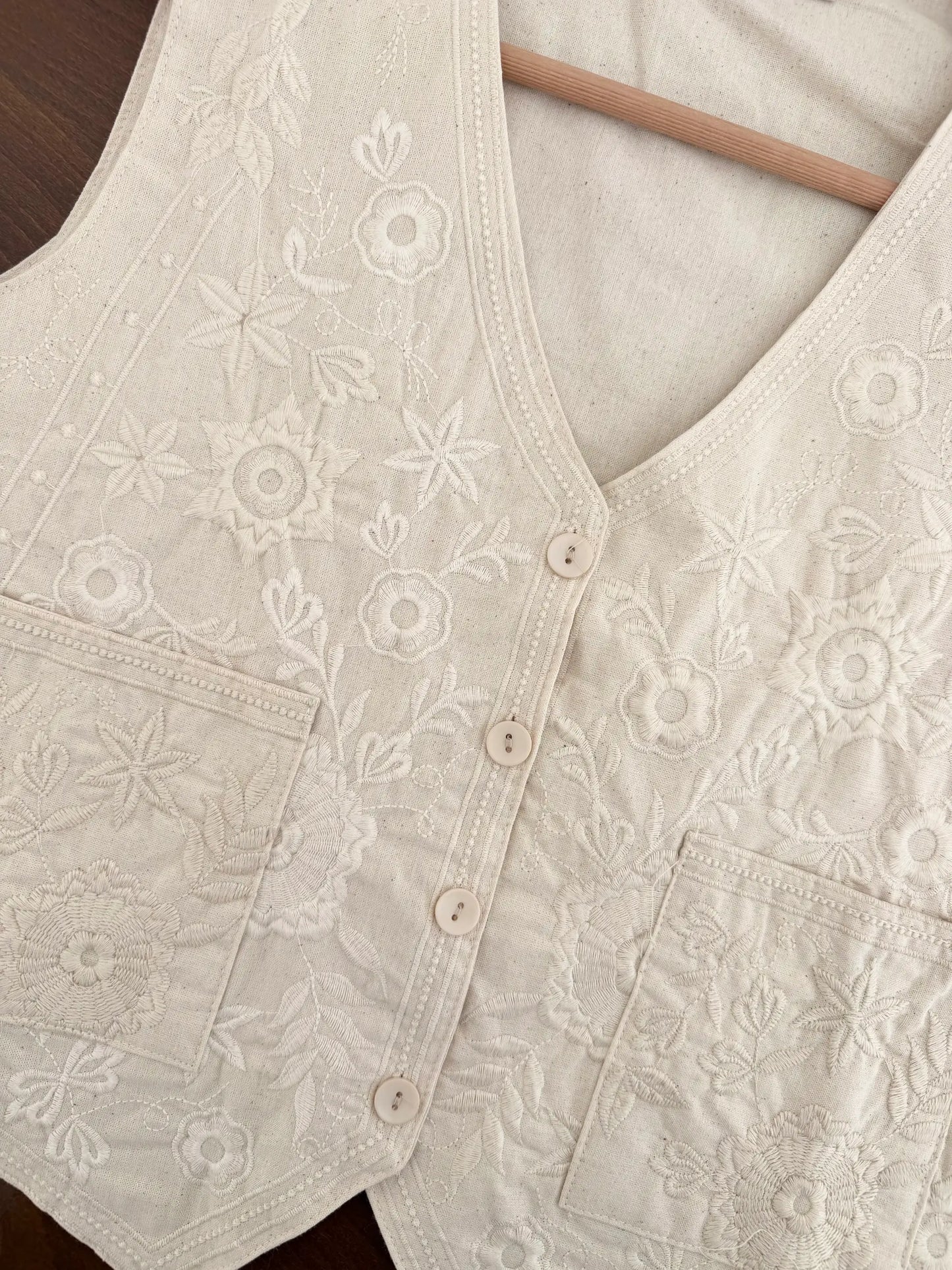 Floral Embroidered Pocket Yelek