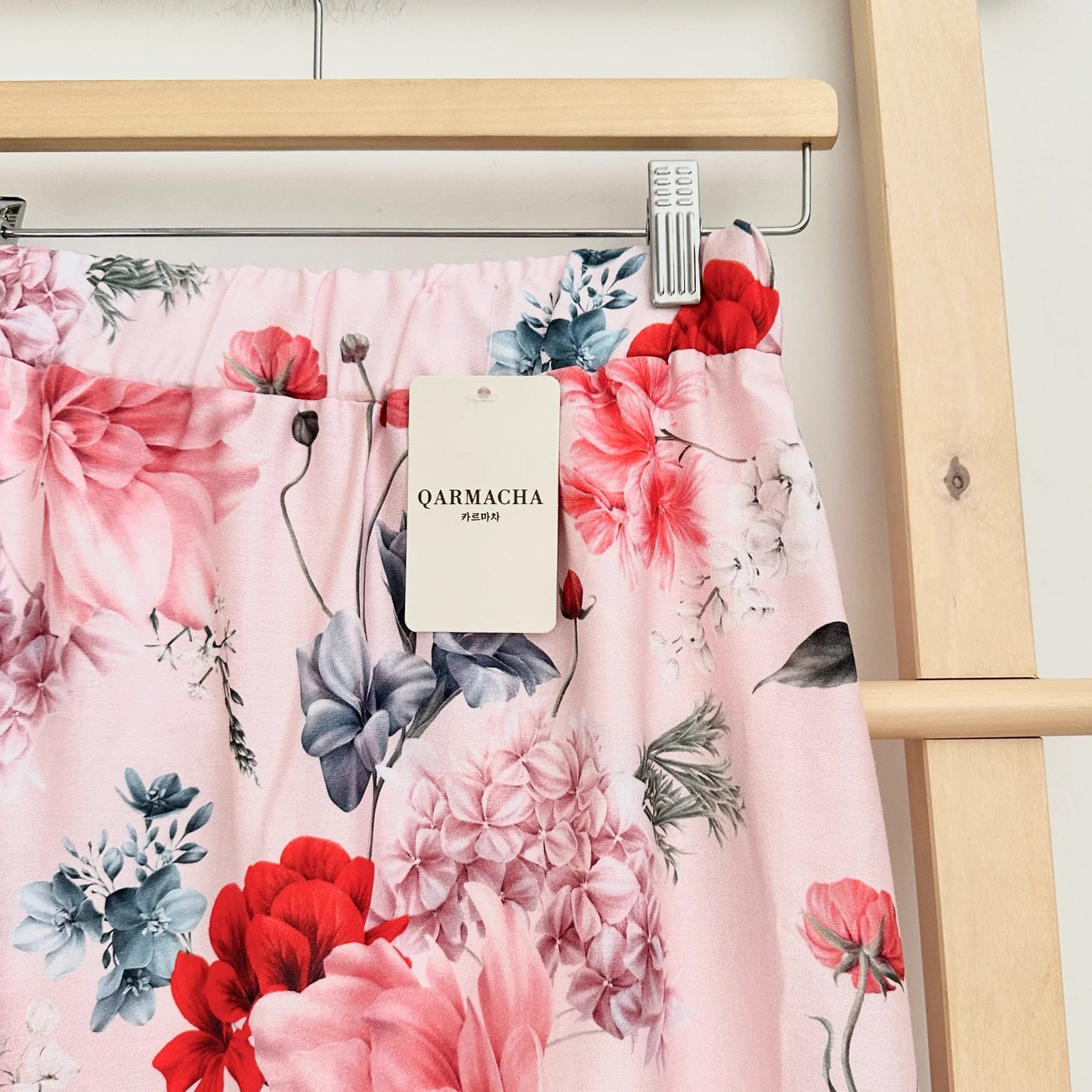 Floral Patterned Satin Flared Skirt