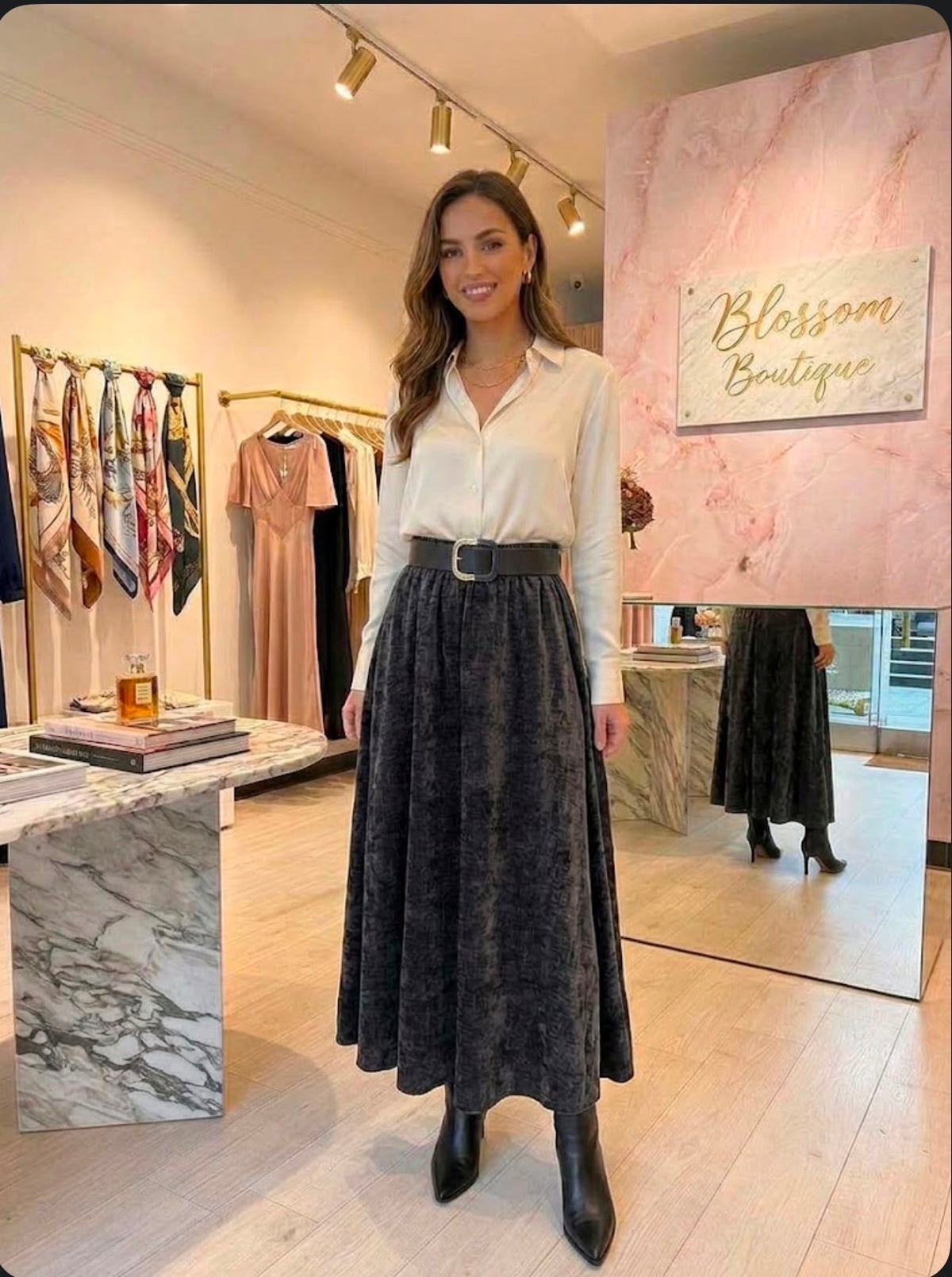Velvet Skirt with belt