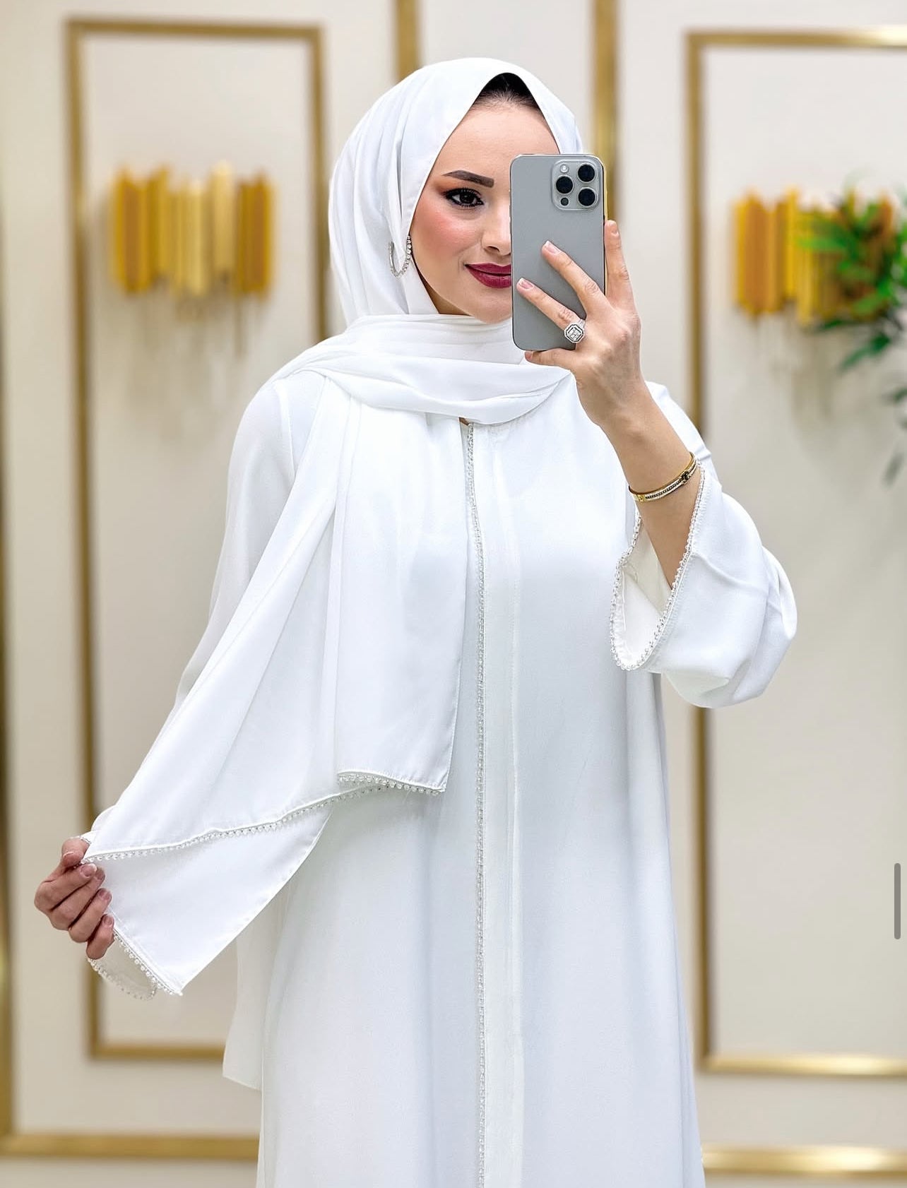 White Umrah & Hajj Zip-Front Abaya