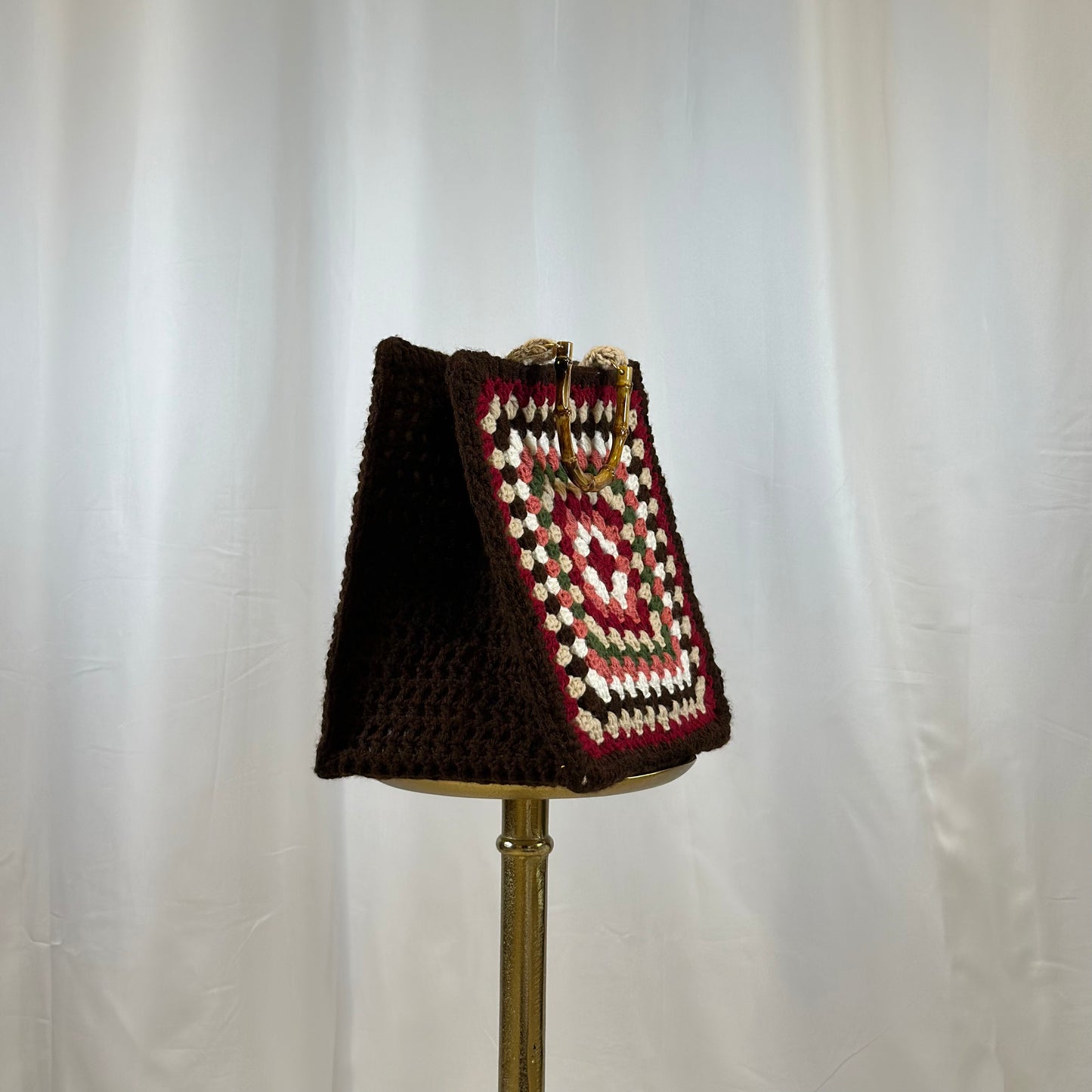 Handmade Crochet Bag: Colorful Yarn, Durable Gift