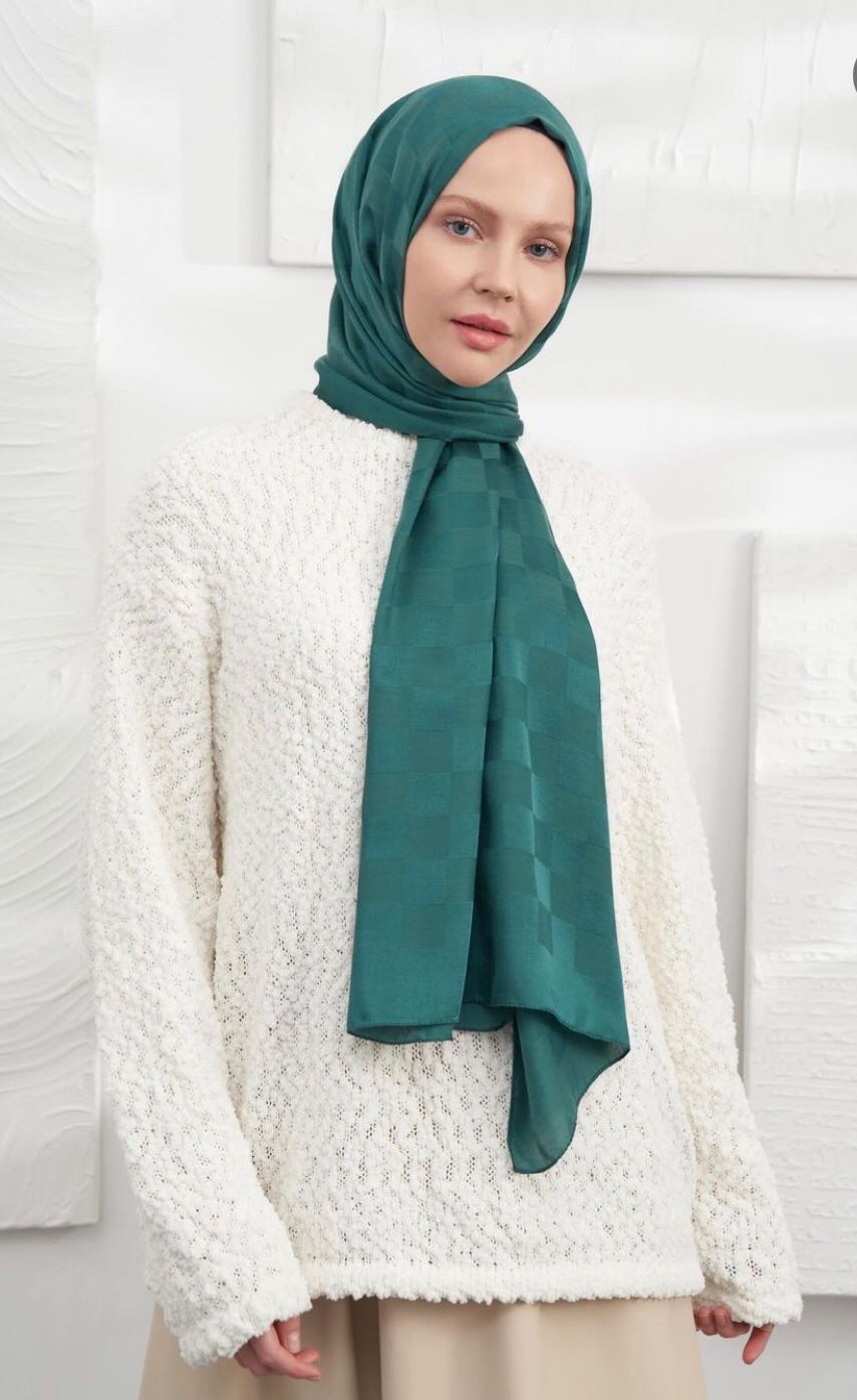 Blossom New Collection Elegant Italian Jaquard Scarf/Shawls