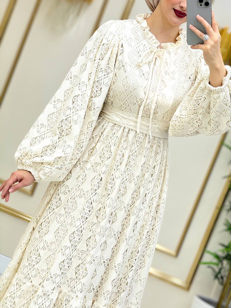 Blossom New Collection Exquisite Elegant Ivory Lace Dress