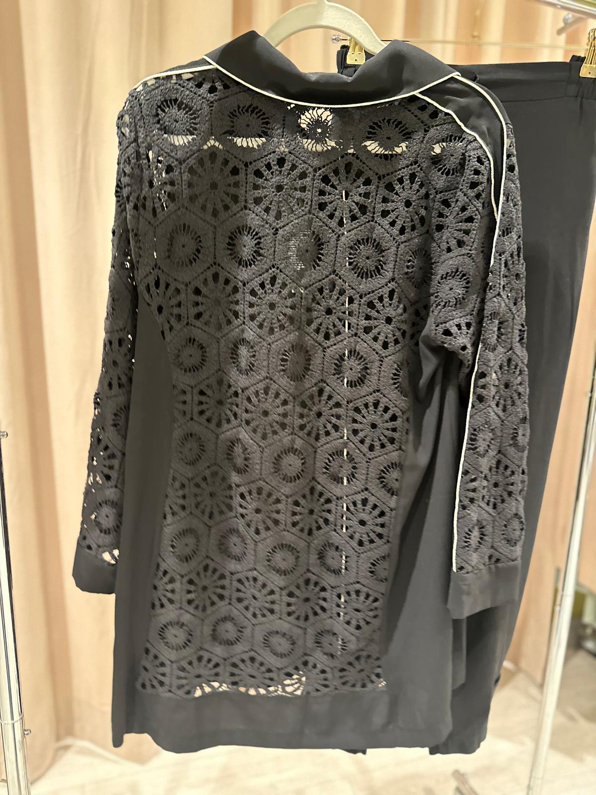 Plus Size Black Button-Front Top &amp; Pants Set with Lace Sleeves – Fatma Danışman