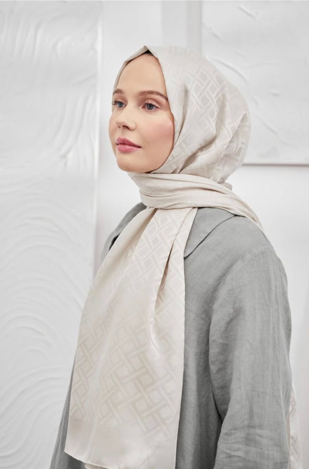 Blossom New Collection Elegant Scarf/Shawls