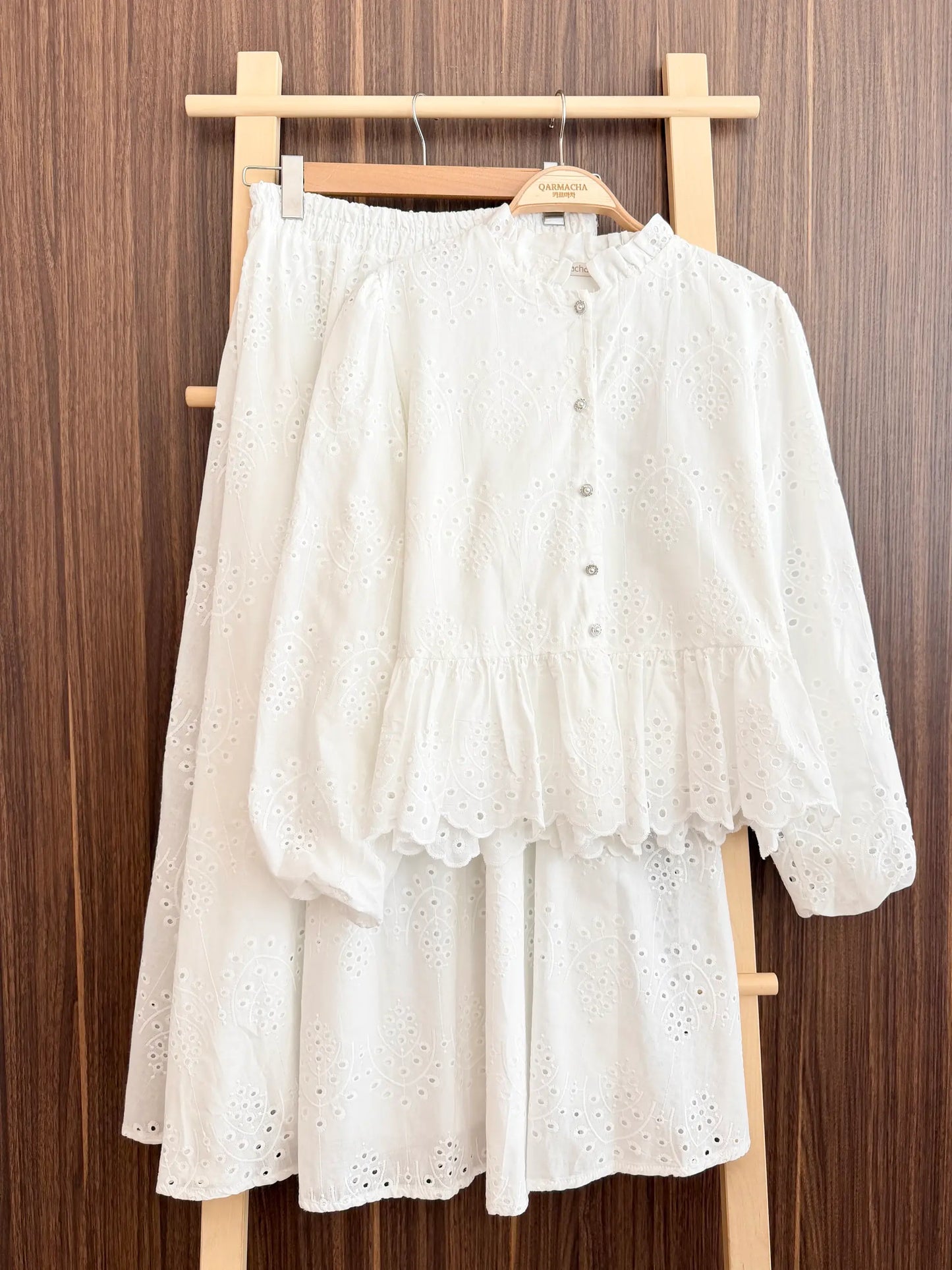 Scalloped Skirted Set