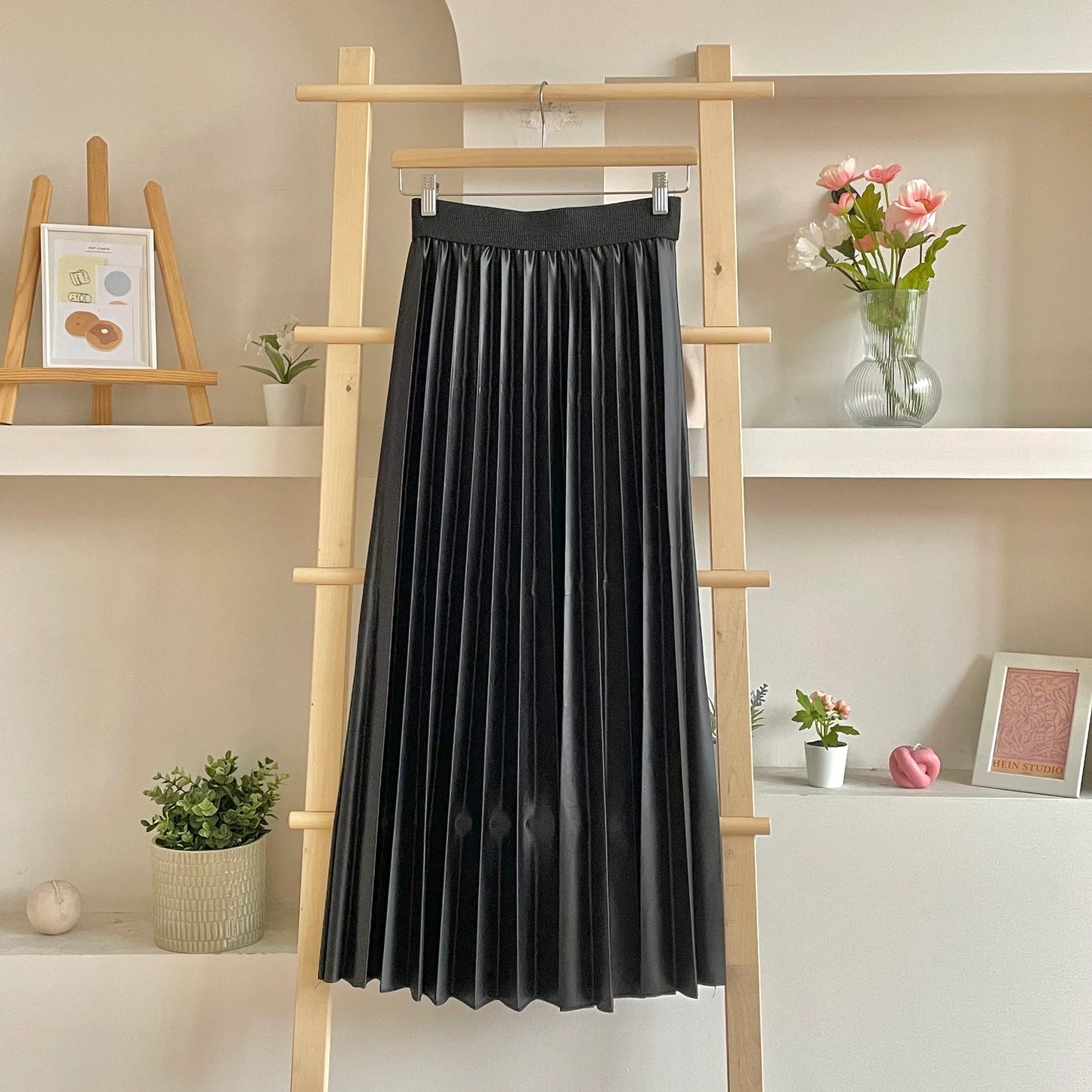 Leather Look Plise Skirt