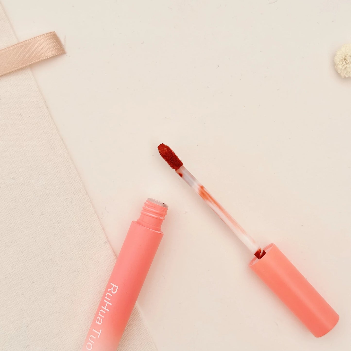 Ruhua Tuo Liquid Lipstick
