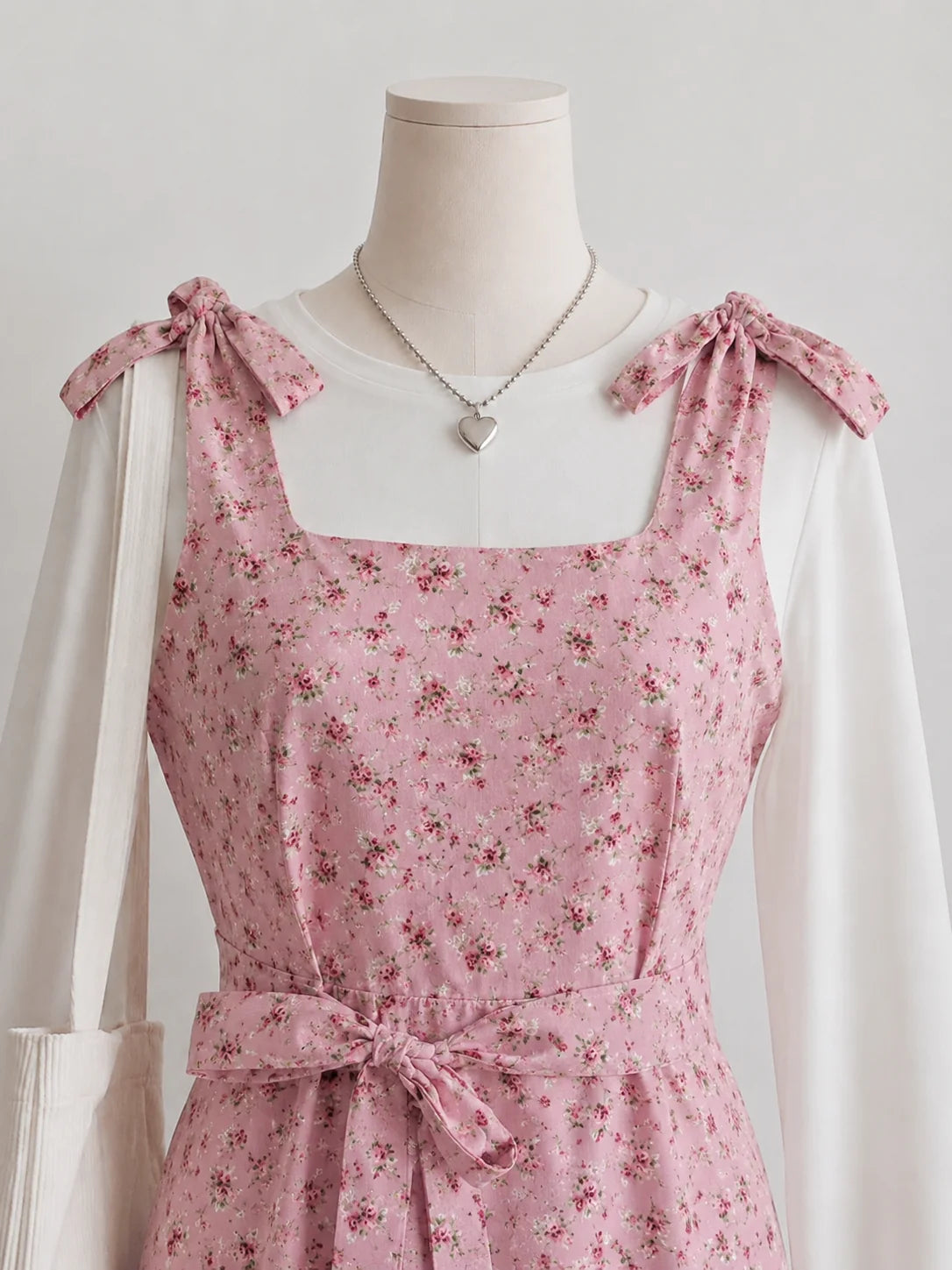 Mini Rose Patterned Tie Detail Poplin Vest