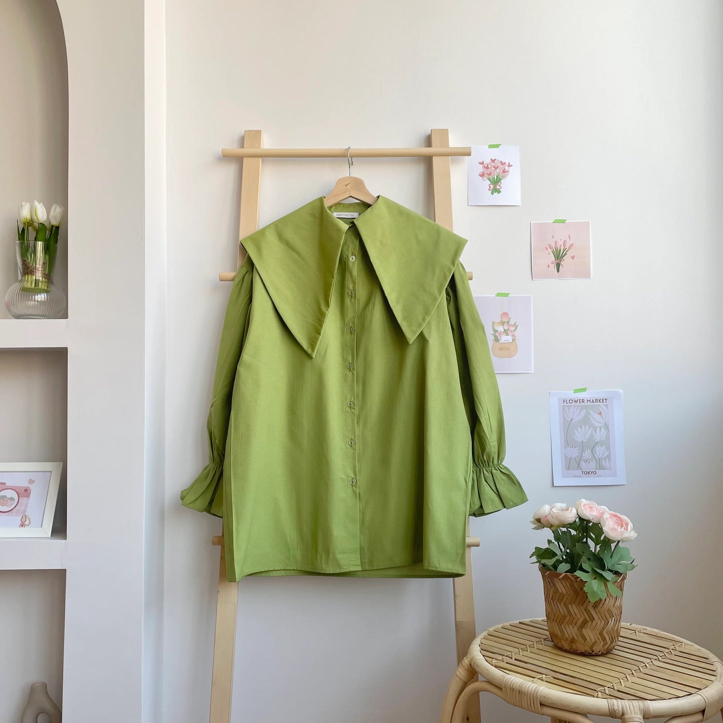 Pelerin Neck Shirt