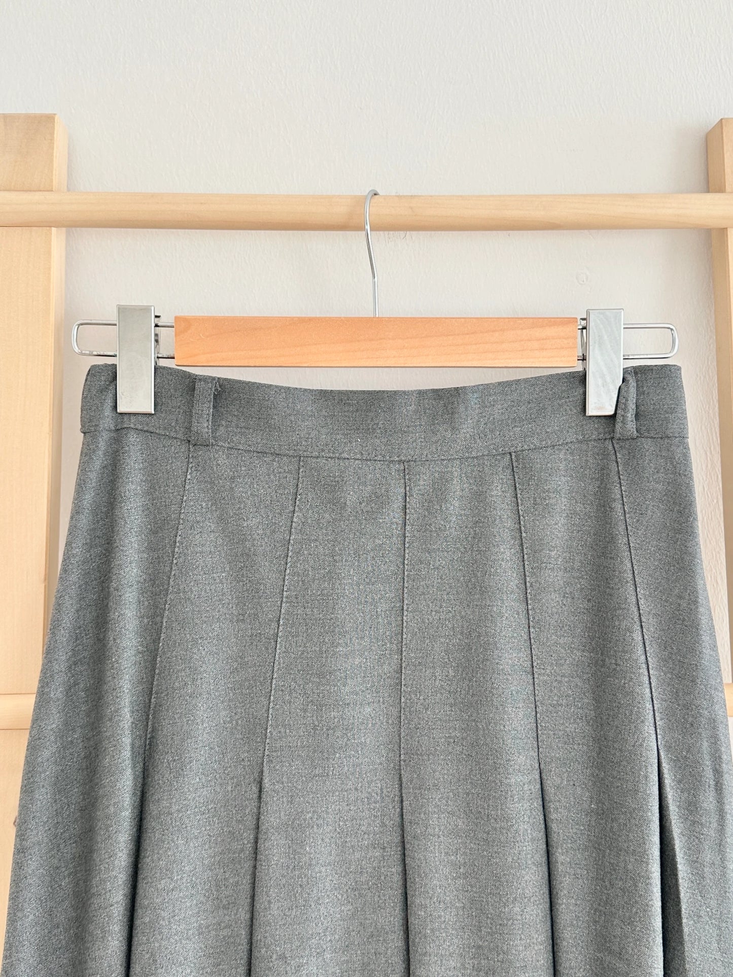 Poliviskon Kolej Skirt