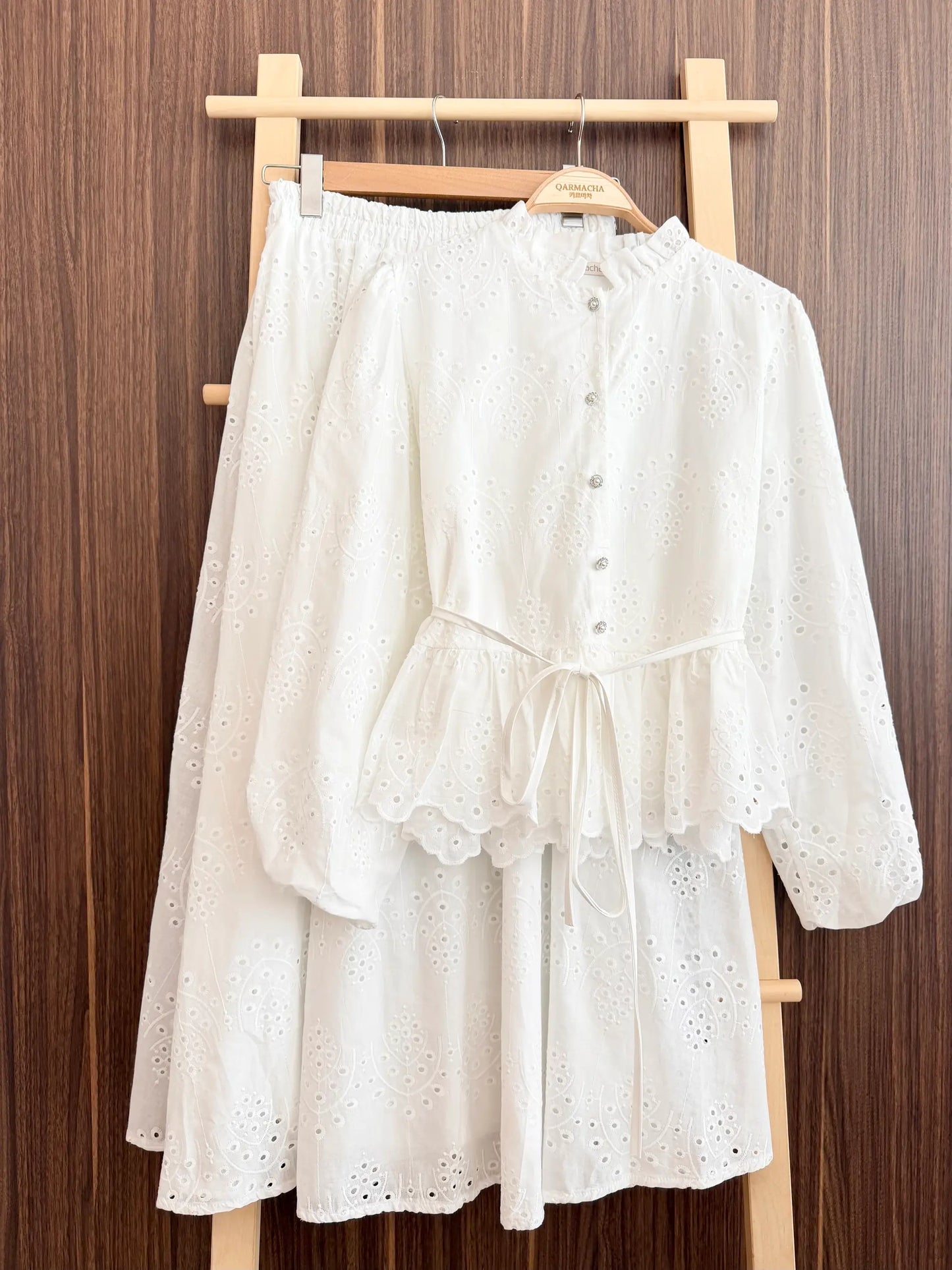 Scalloped Skirted Set