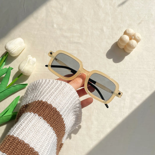 Maria Glasses