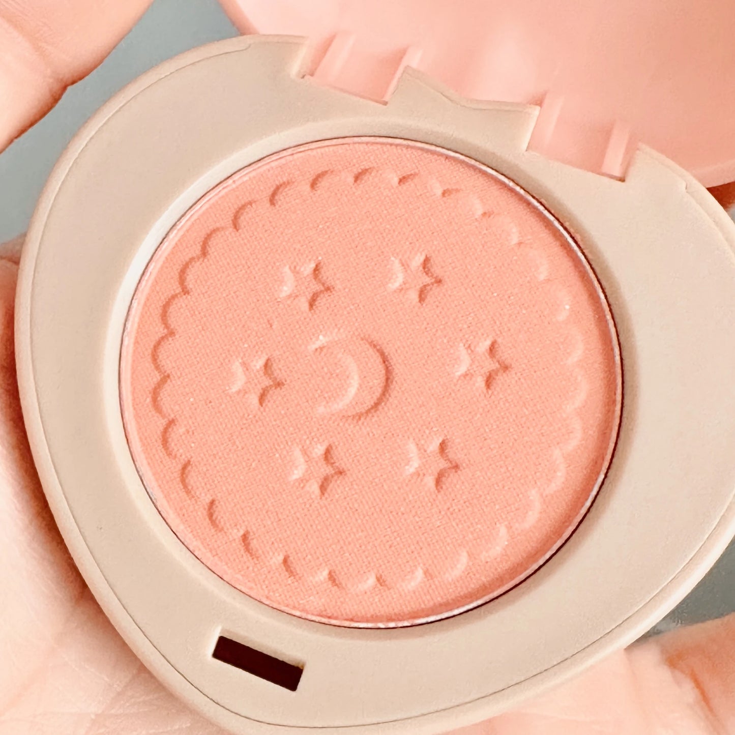 Maffick Heart Peach Blush