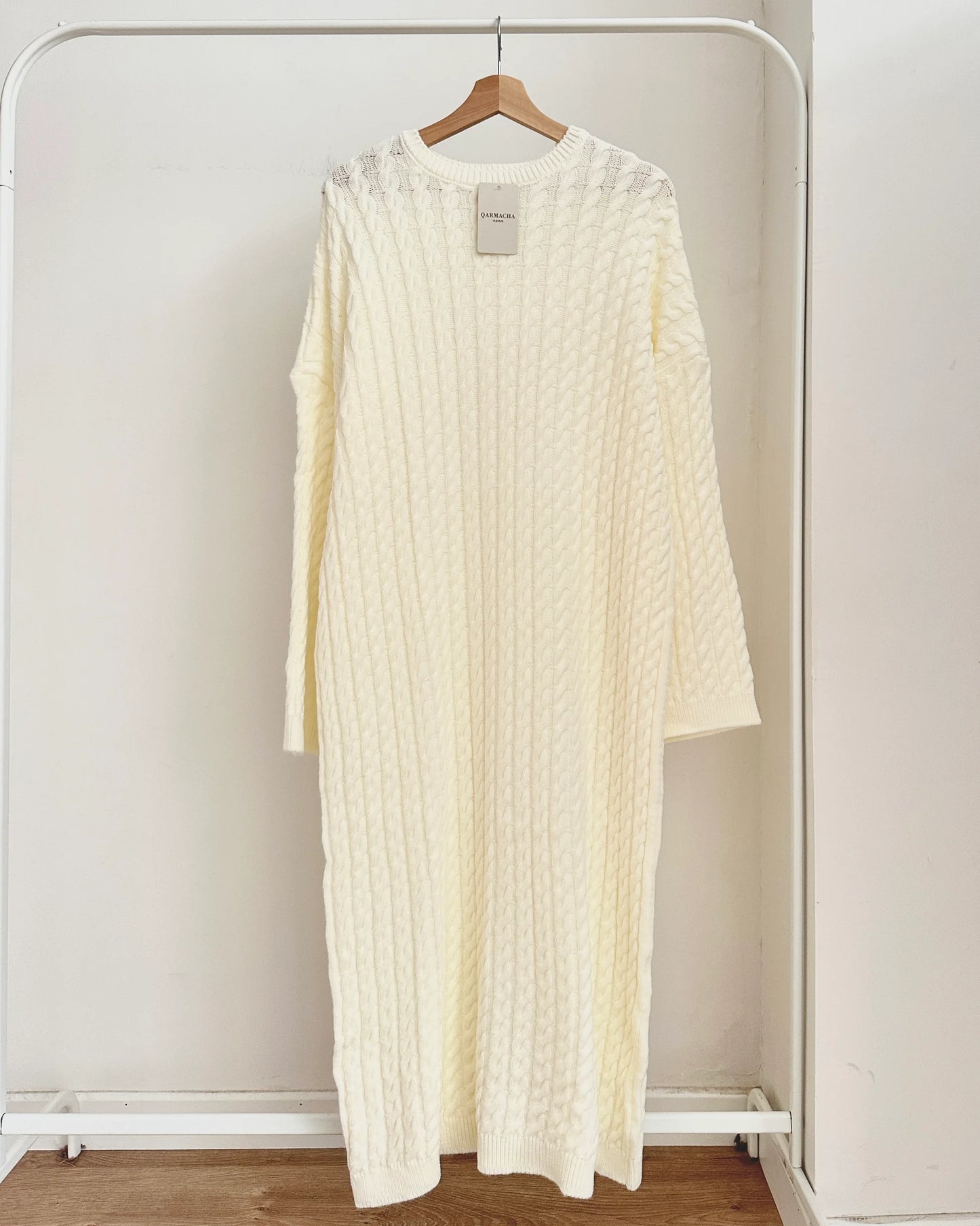 Ivy Pattern Knit Dress