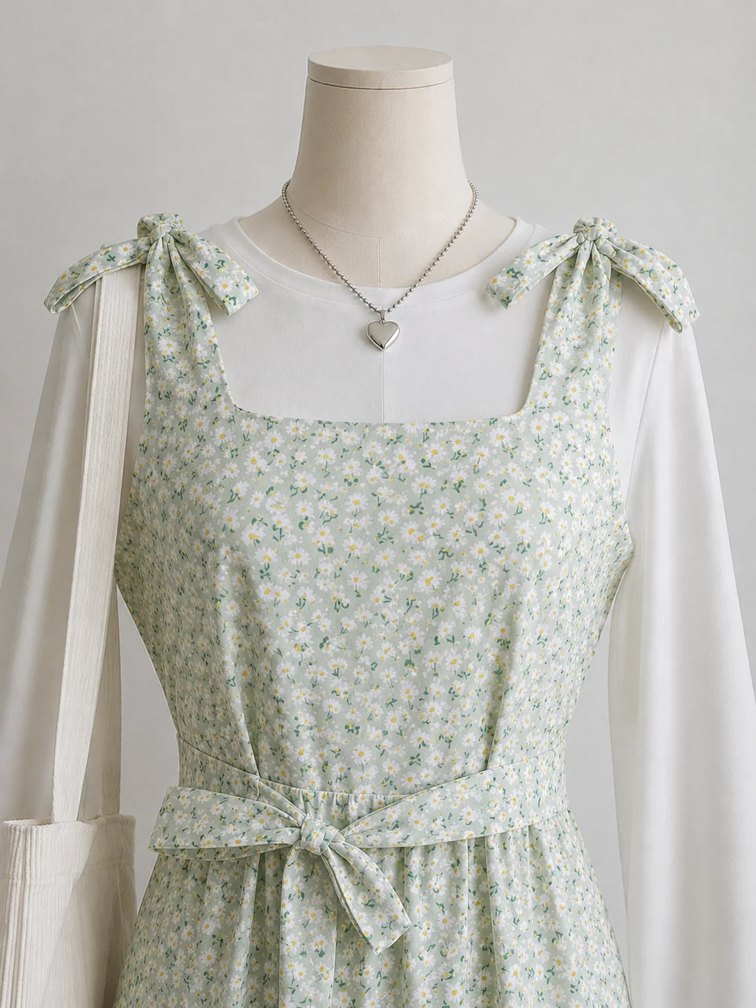 Mini Daisy Patterned Poplin Vest