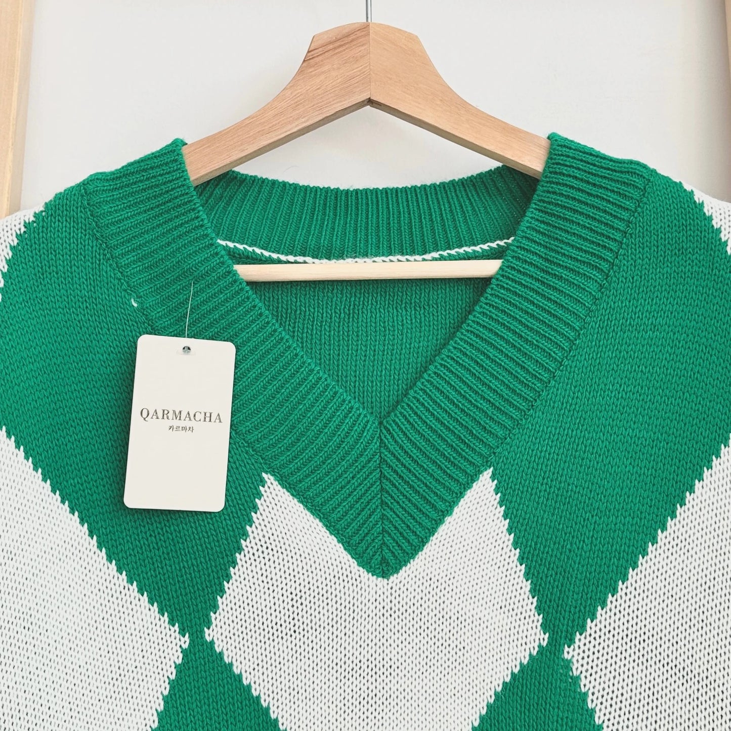 V-Neck Baklava Patterned Sweater