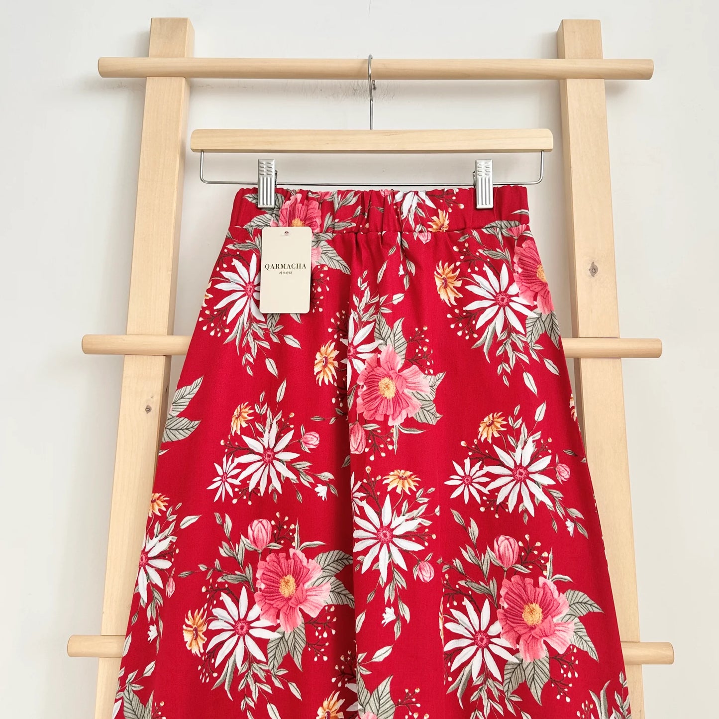 Daisy Patterned Satin Flared Skirt