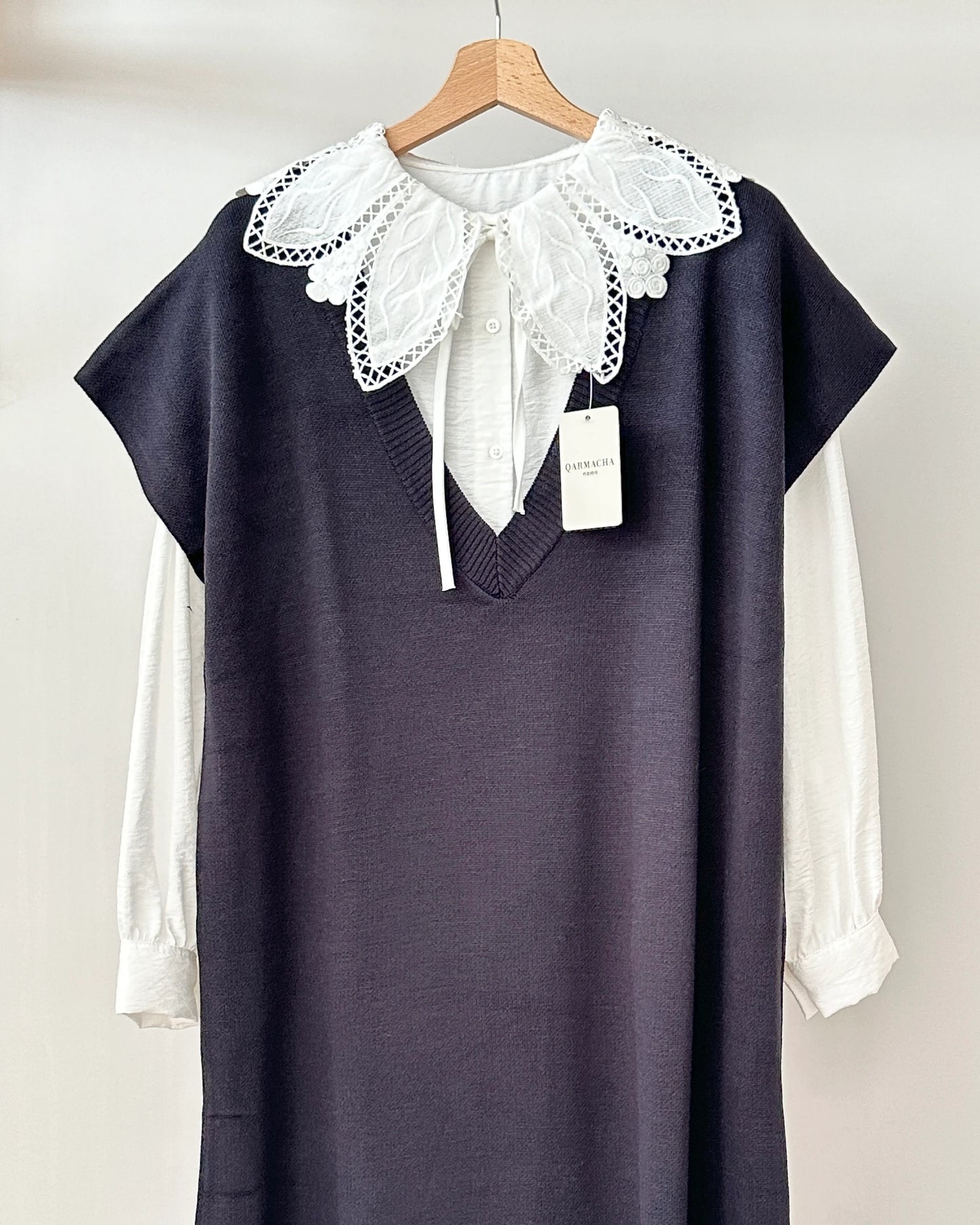 V-Neck Knit Vest