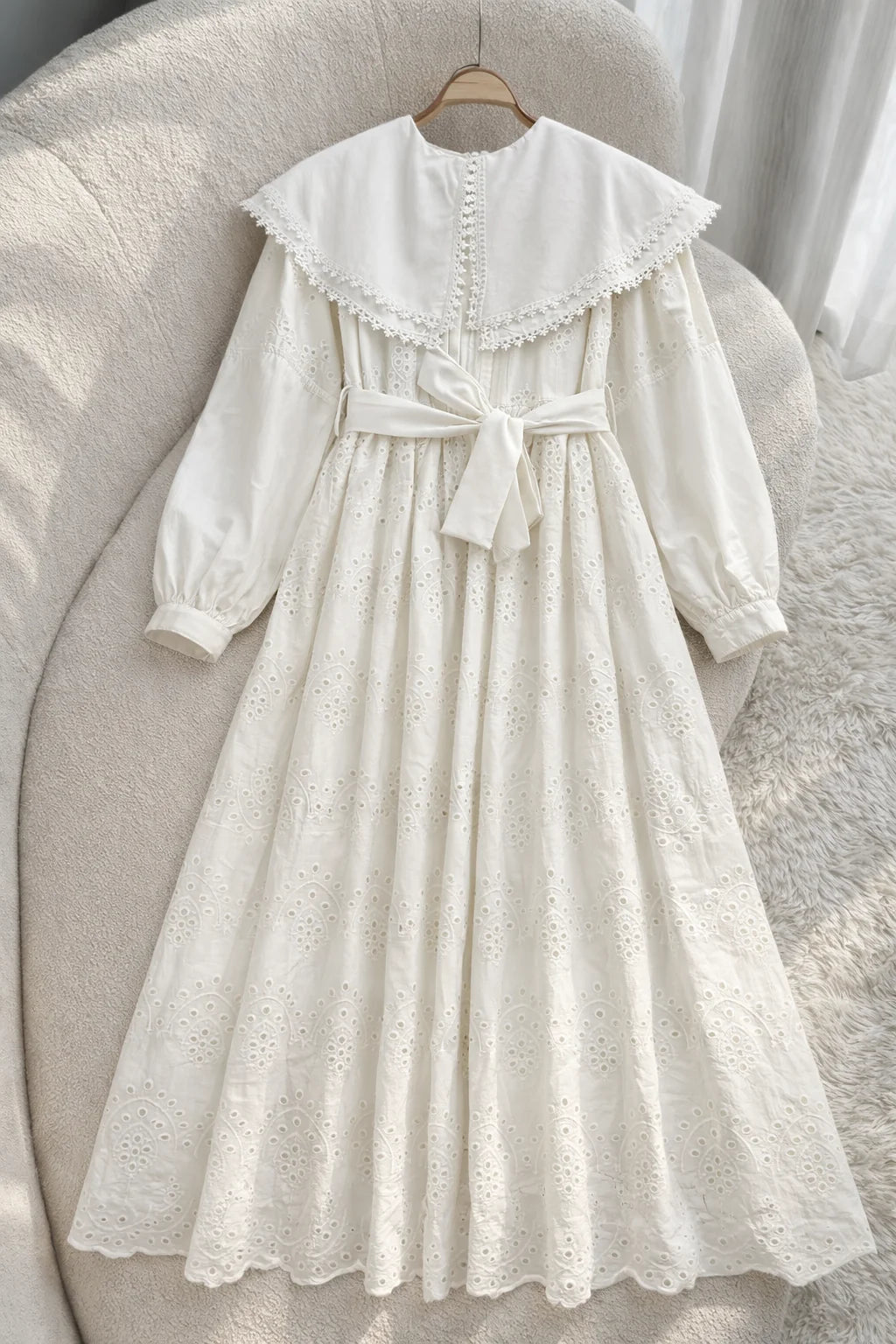 Sweetheart Neck Scalloped Dress