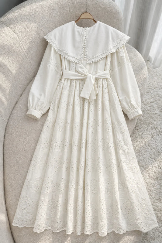 Sweetheart Neck Scalloped Dress
