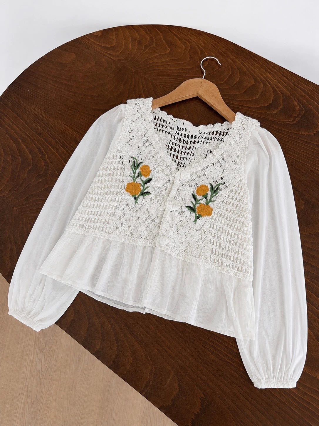 Balloon Sleeve Daisy Embroidered Blouse