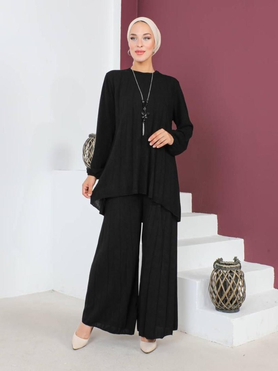 black knitwear set casual elegant